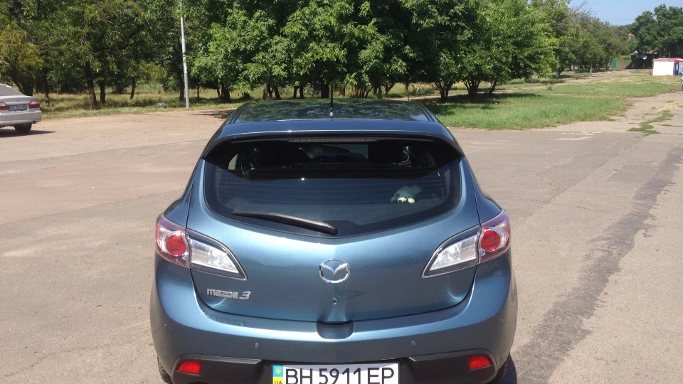 Mazda 3 Нежданна-Негадана 3
