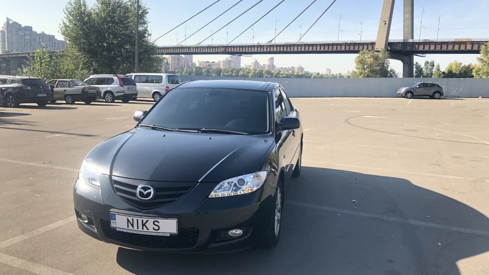 Mazda 3 Самотній вовк 3