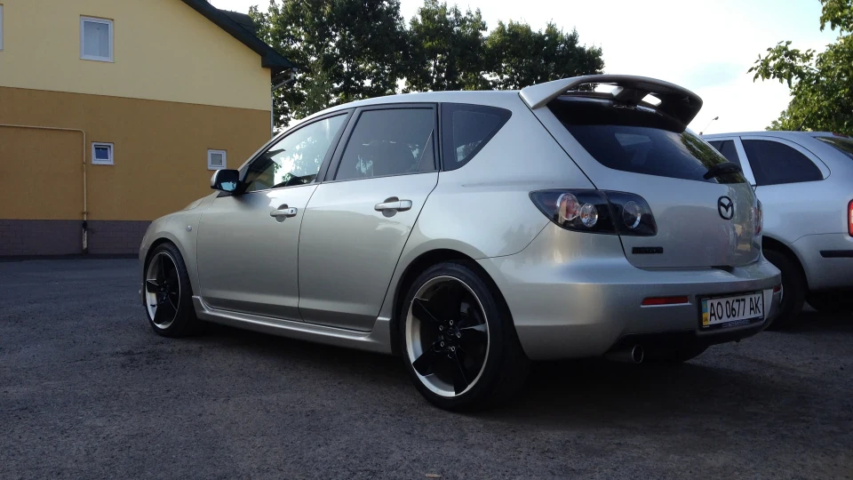 Mazda 3 Outlaw