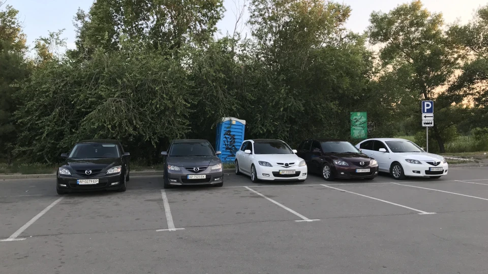 Mazda 3 Брязкальце) 4