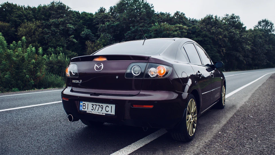 Mazda 3 Purple 4