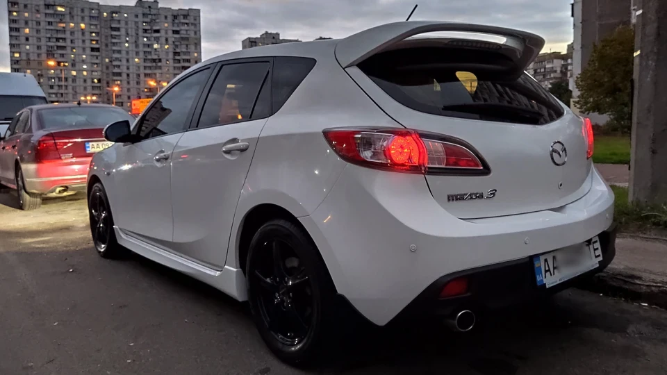 Mazda 3 Rare BL 3