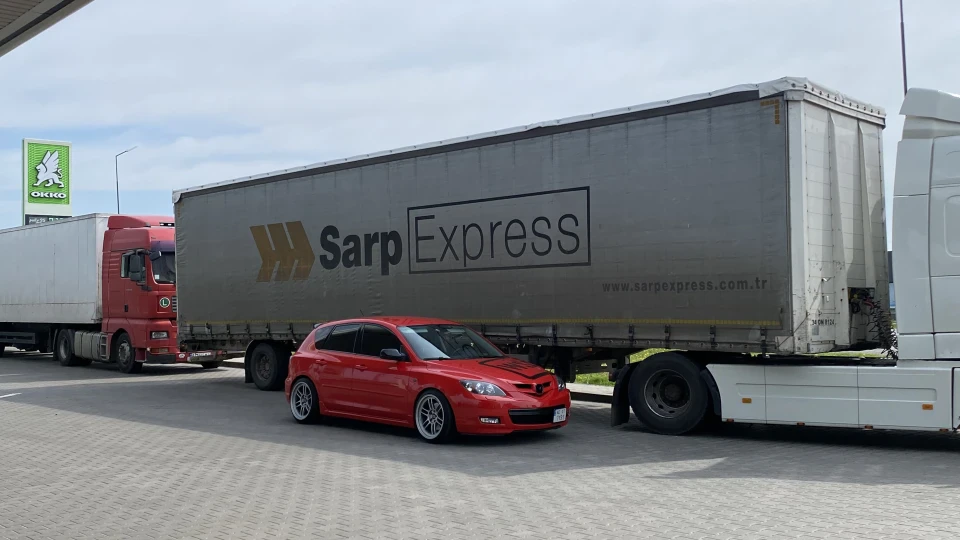 Mazda 3 RED_КАЯ 4
