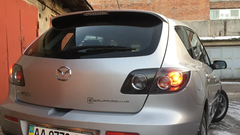 Mazda 3 ' SILVER 3
