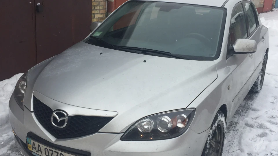 Mazda 3 ' SILVER 4