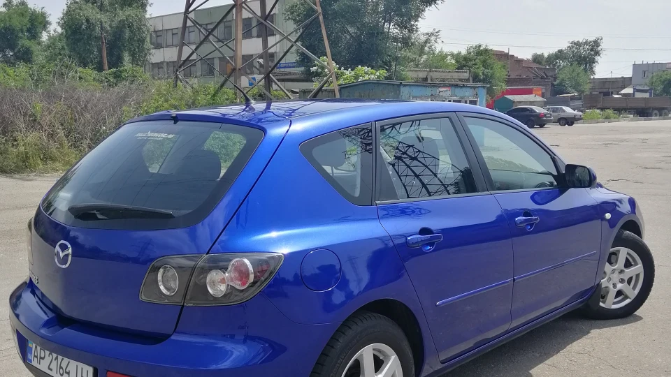 Mazda 3 Синєва) 4
