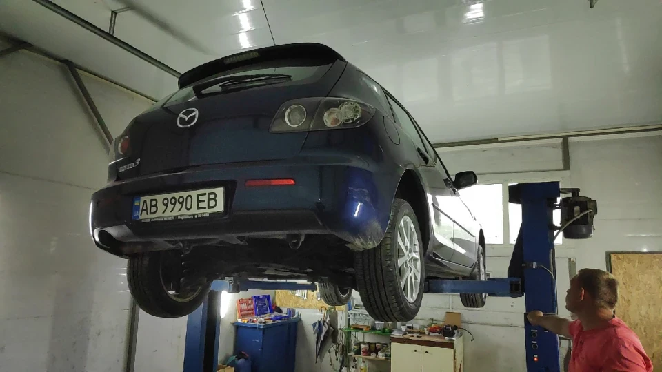 Mazda 3 Синя Матрьошка 1.6tD 4
