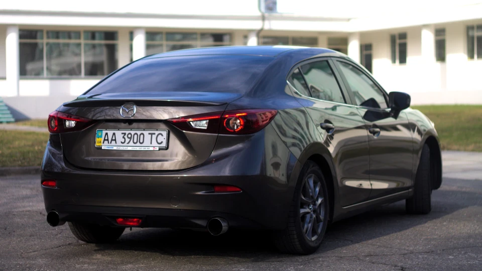 Mazda 3 SkyActive, Touring + 2