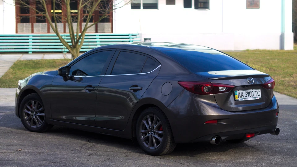 Mazda 3 SkyActive, Touring + 3