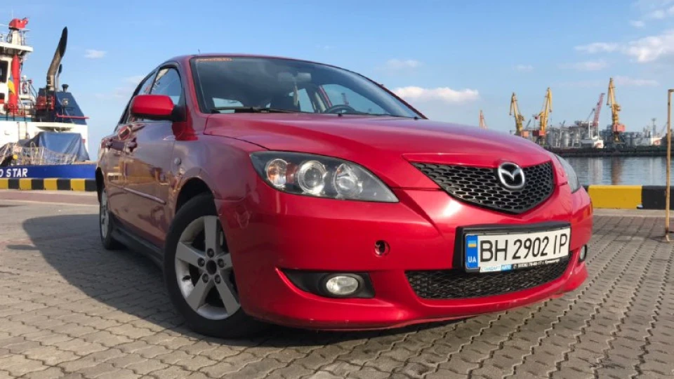 Mazda 3 Some Red 2