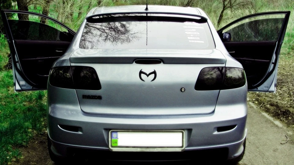 Mazda 3 sport line 4