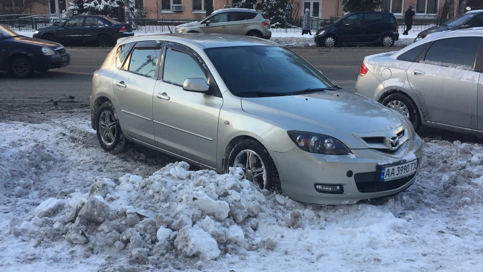 Mazda 3 Sport 3