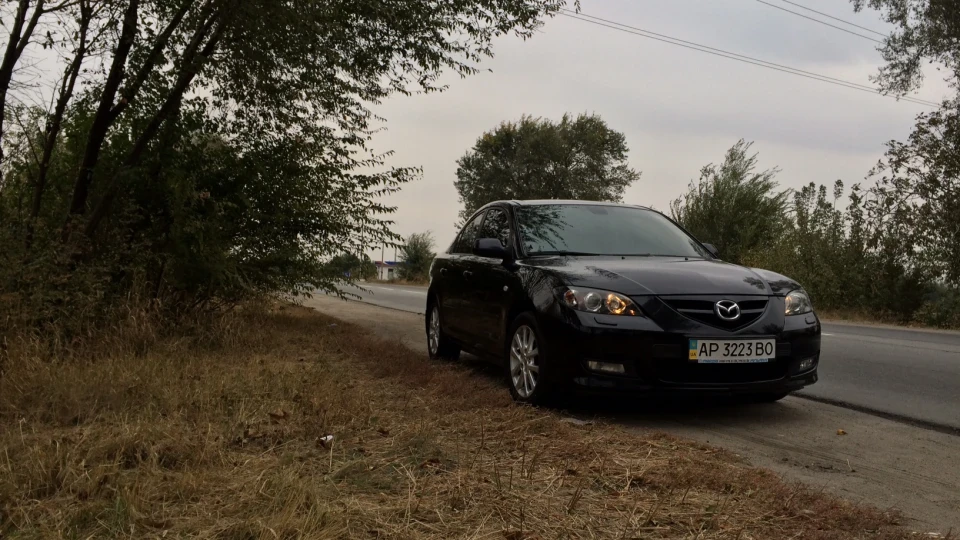 Mazda 3 SPORT 2