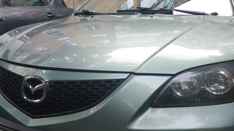 Mazda 3 Starlight green 2