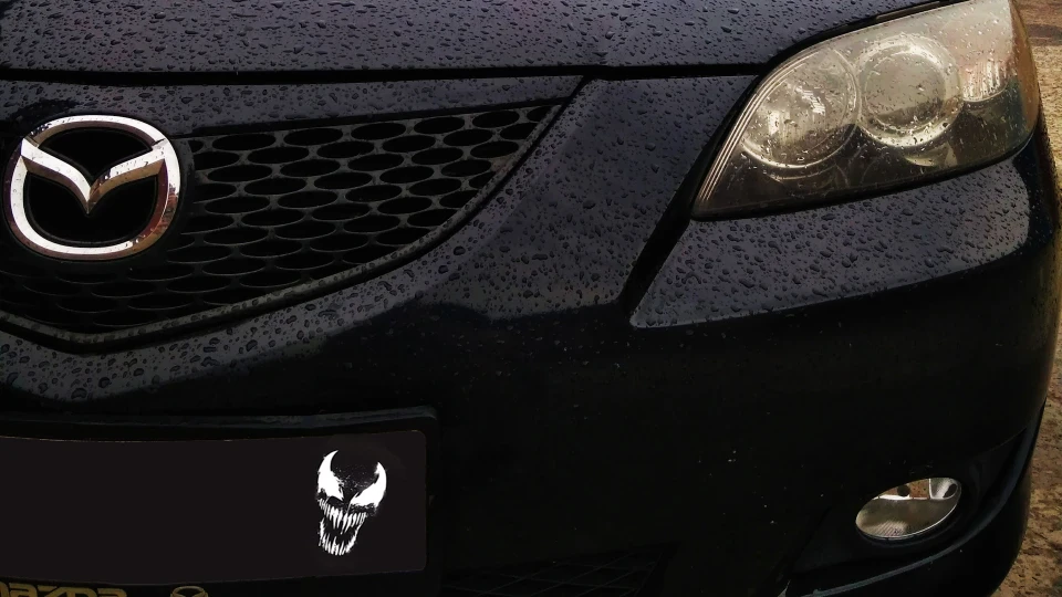Mazda 3 Venom 2