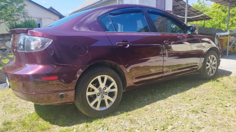 Mazda 3 Вишня 🍒 1.6 АКПП