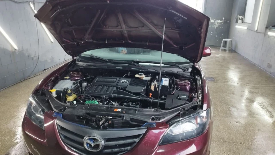 Mazda 3 Вишня 🍒 1.6 АКПП 2