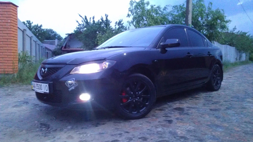 Mazda 3 Гаряча брюнетка=) 2