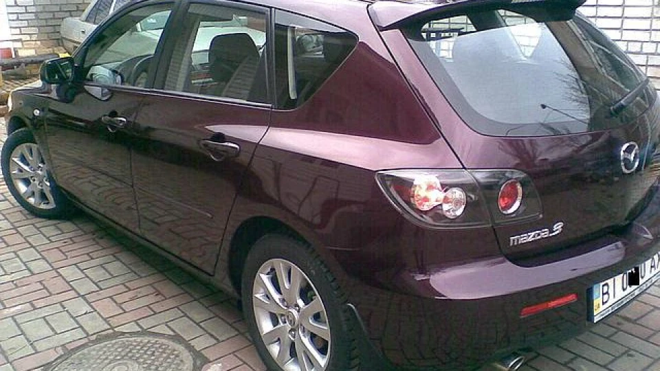 Mazda 3 ZOOM-zoom