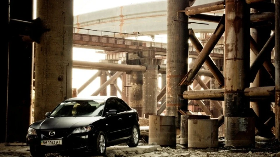 Mazda 3 звірятко 2