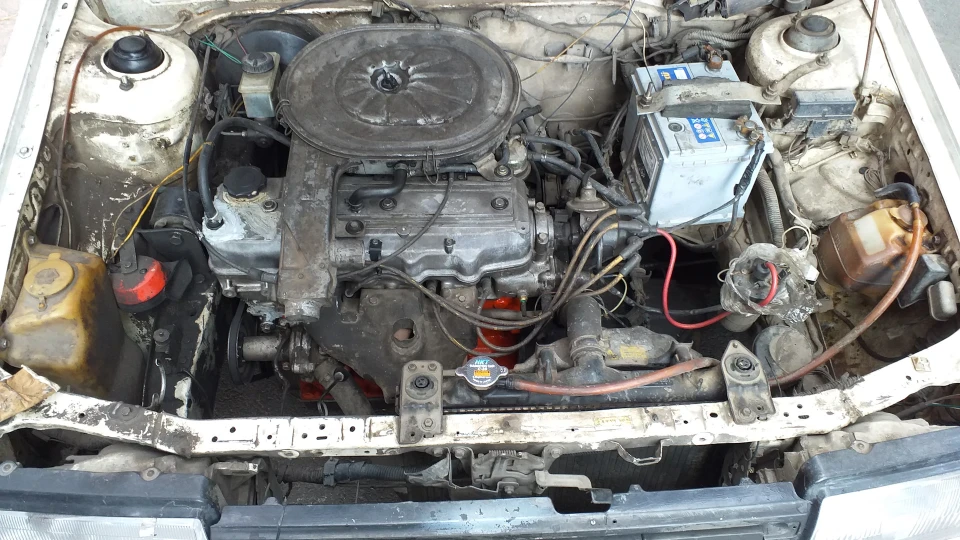 Mazda 323 3