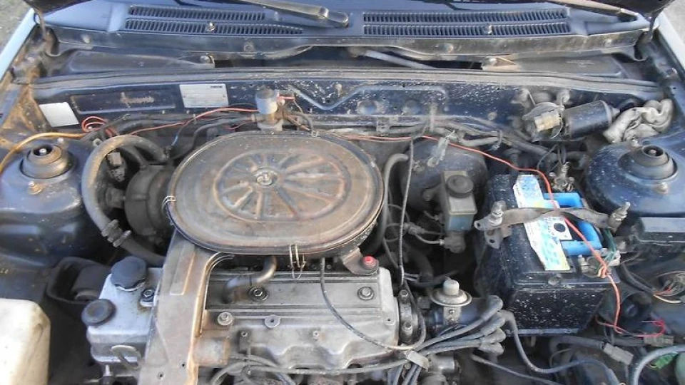 Mazda 323 4