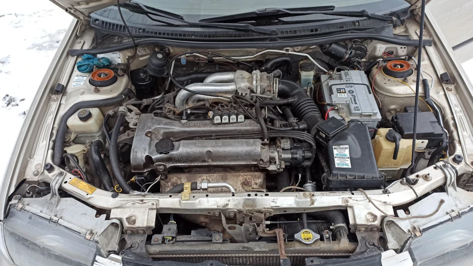 Mazda 323 5
