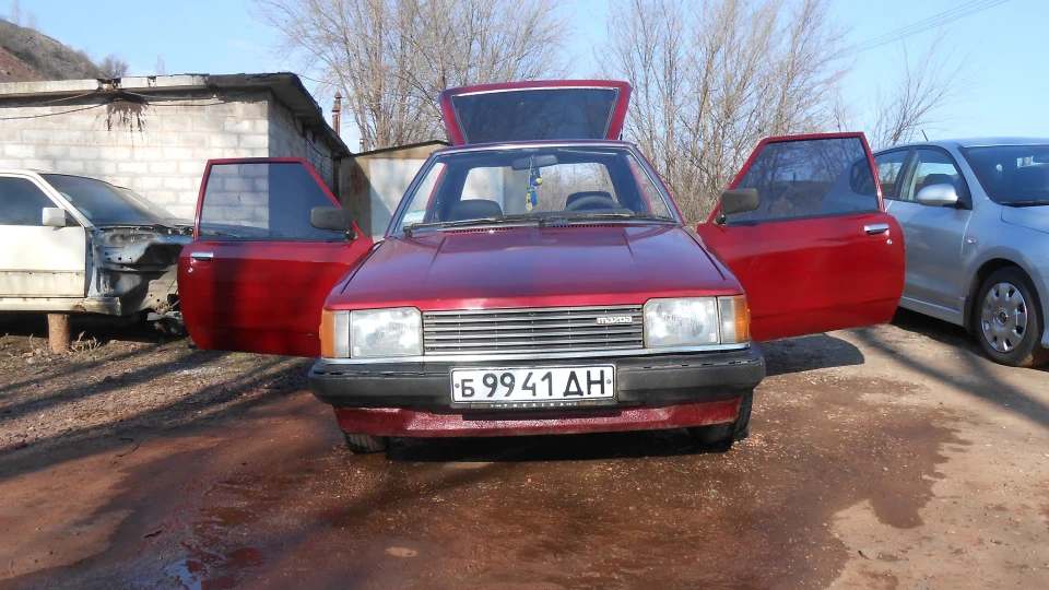 Mazda 323 5