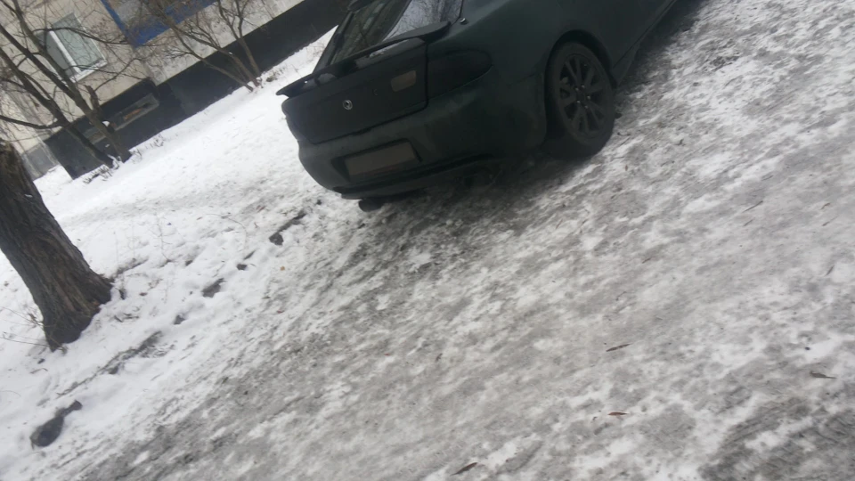 Mazda 323 2