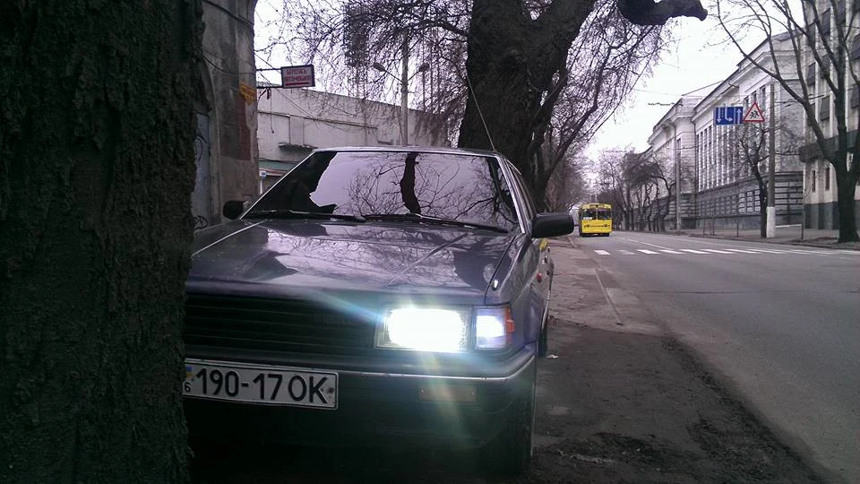Mazda 323 2