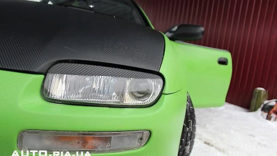 Mazda 323 4