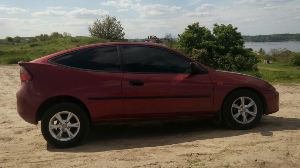 Mazda 323 🇯🇵
