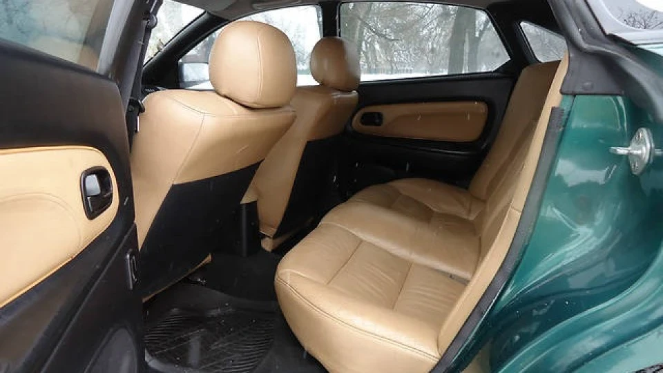 Mazda 323 5