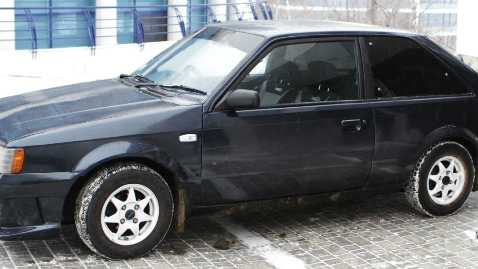 Mazda 323 5