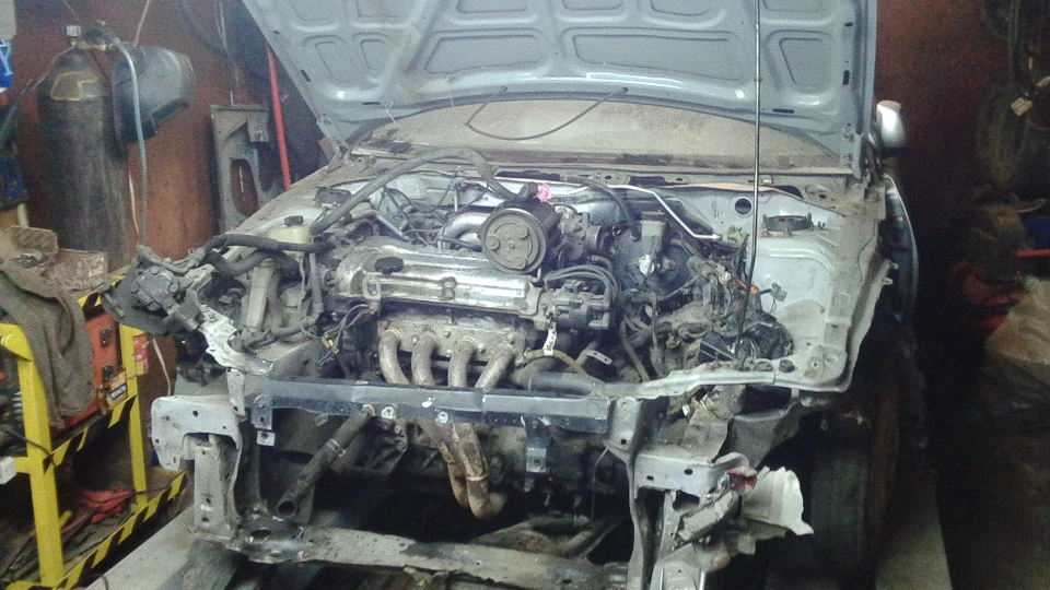 Mazda 323 3