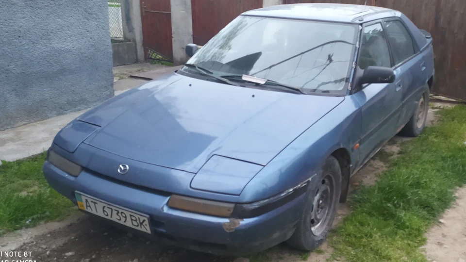Mazda 323 3