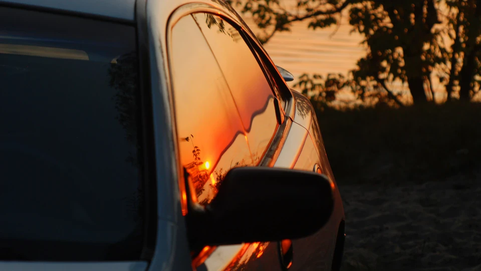 Mazda 323 4