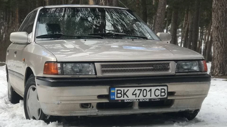 Mazda 323