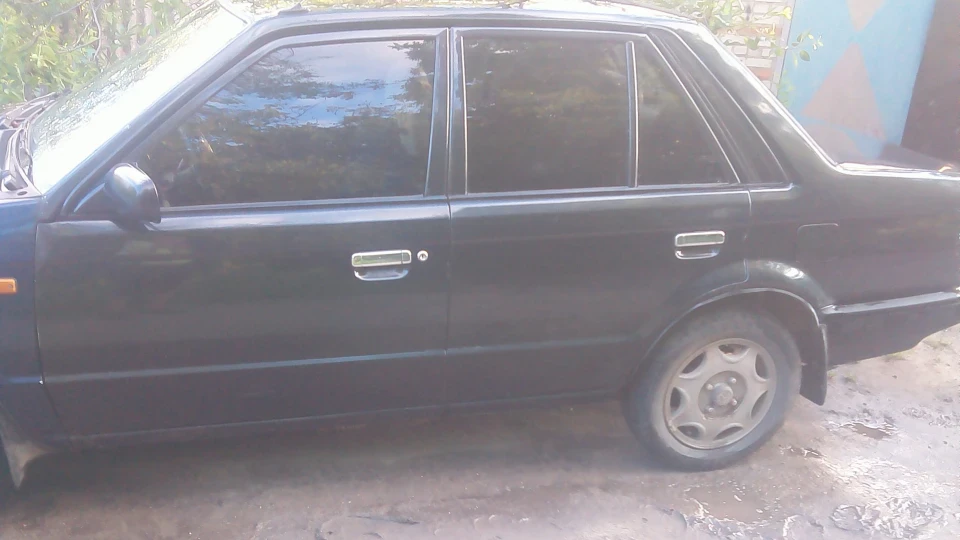 Mazda 323 2