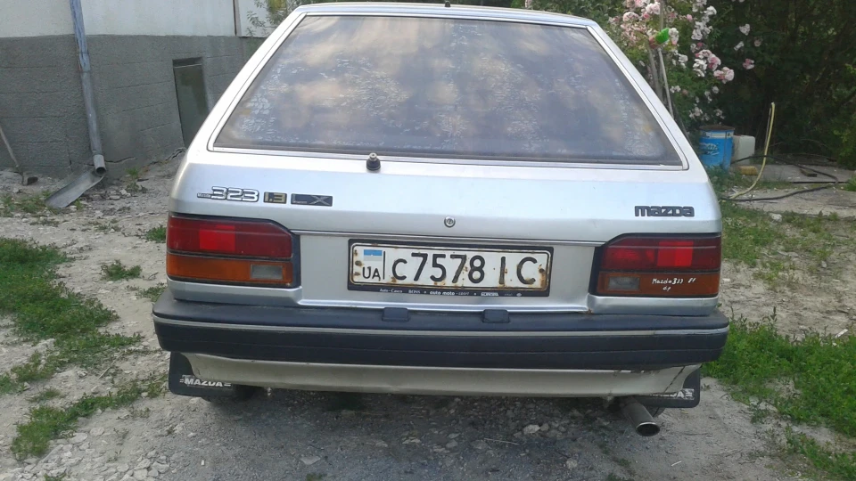 Mazda 323 )))) 2