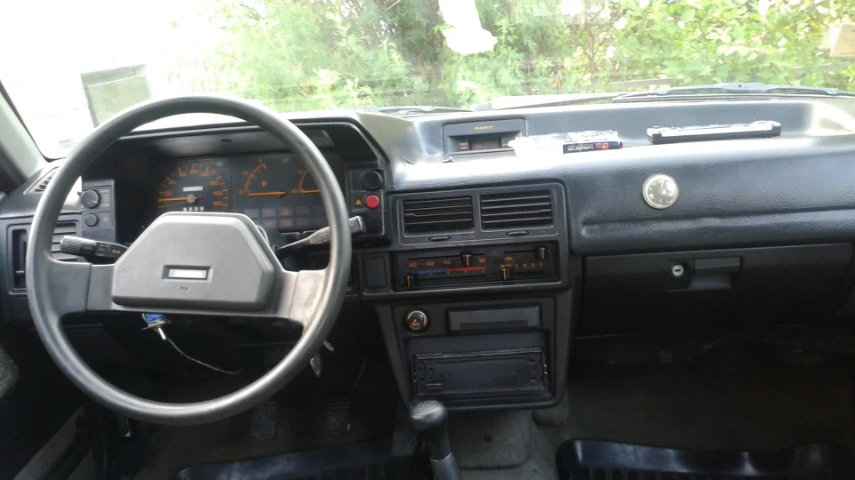 Mazda 323 )))) 4