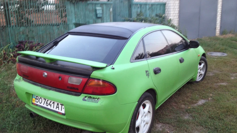 Mazda 323 3