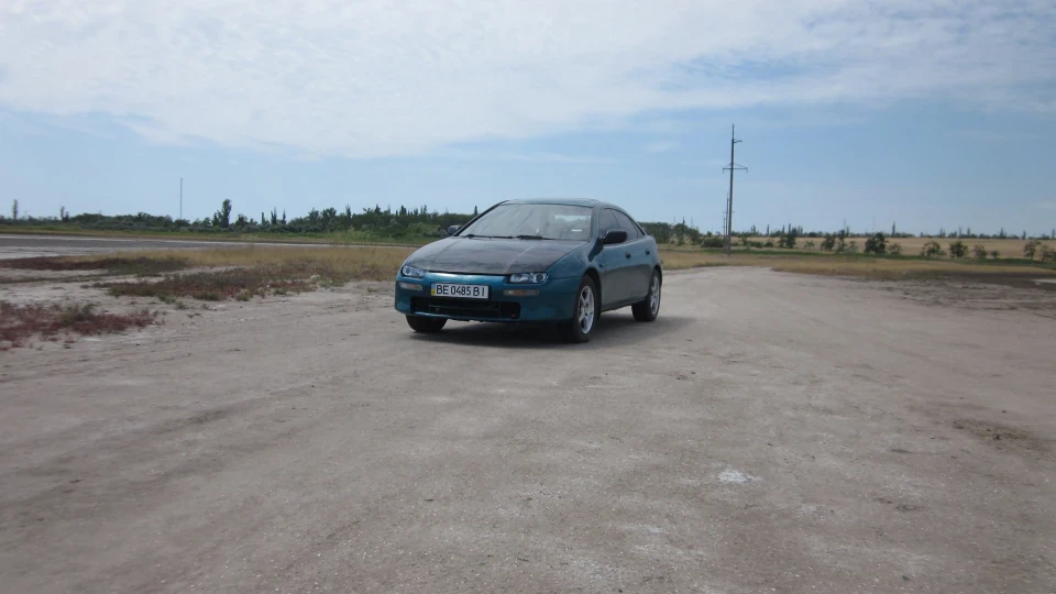 Mazda 323 3