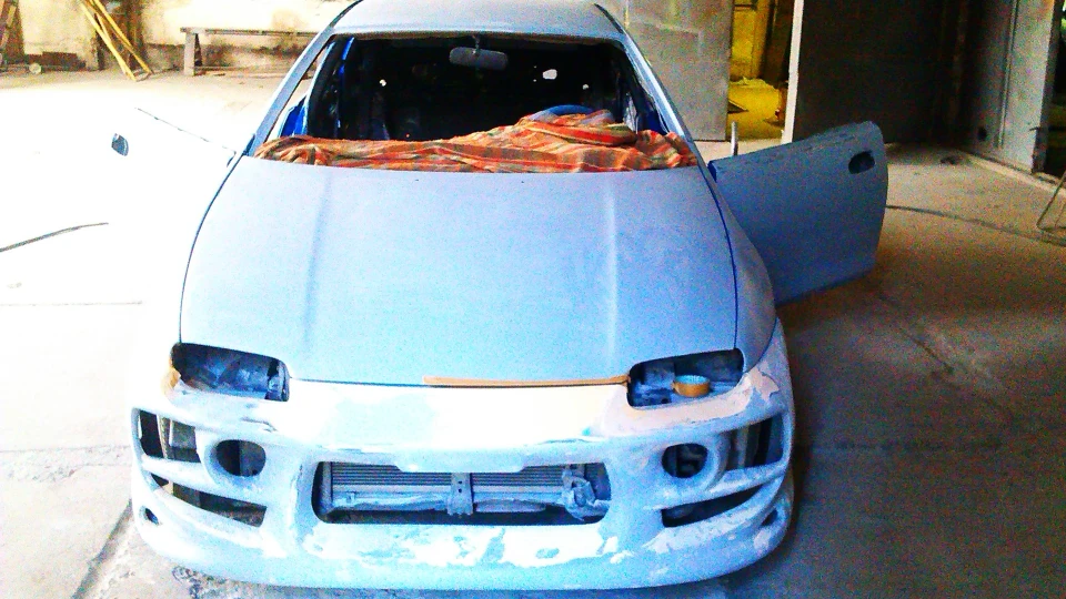 Mazda 323 2