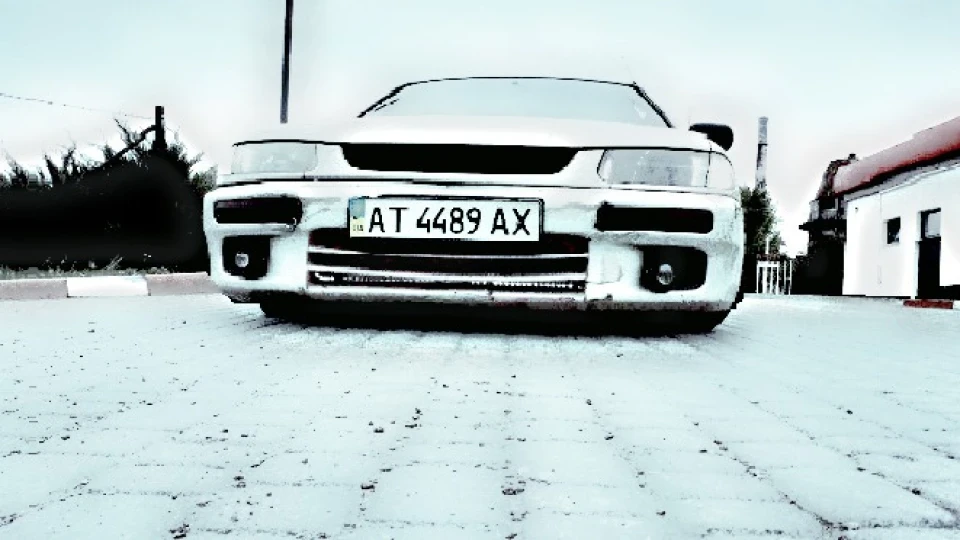 Mazda 323 2