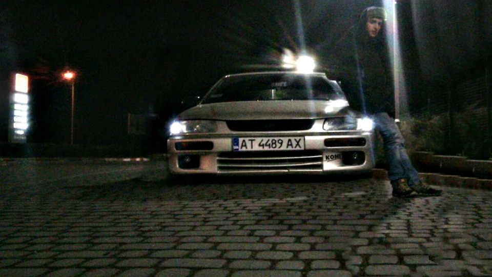 Mazda 323 3