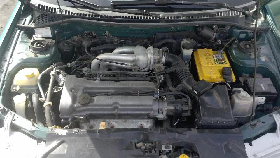 Mazda 323 4