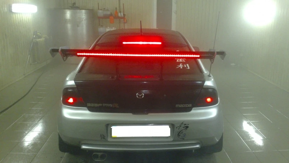 Mazda 323 3