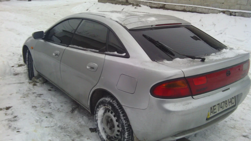 Mazda 323 1,5 2