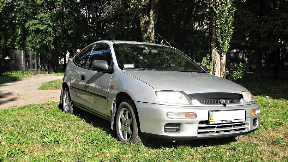 Mazda 323 1.5